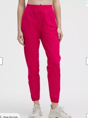 Lululemon Adapted State High-Rise Jogger Regular in Pink Flare size 4